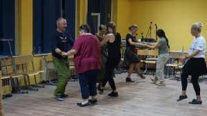 Čas plesa - Letnja škola srpskog jezika Serbonika