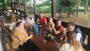 Predah u vinogradima - Letnja škola srpskog jezika Serbonika